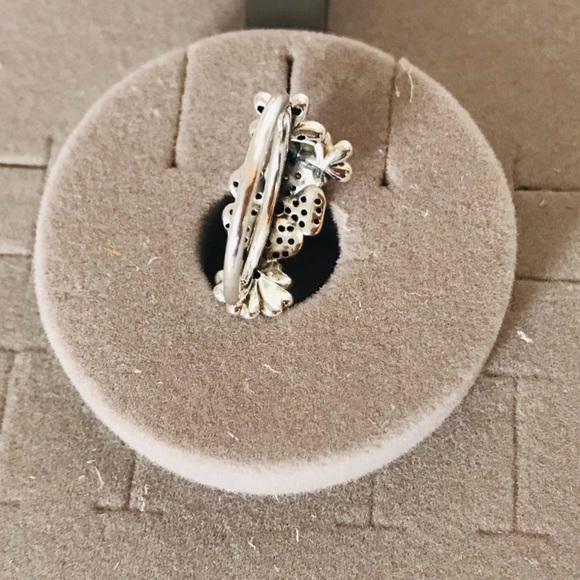 Pandora | Flower Cluster Ring Size 48 (US 4.5) Silver Retired - Picture 10 of 12